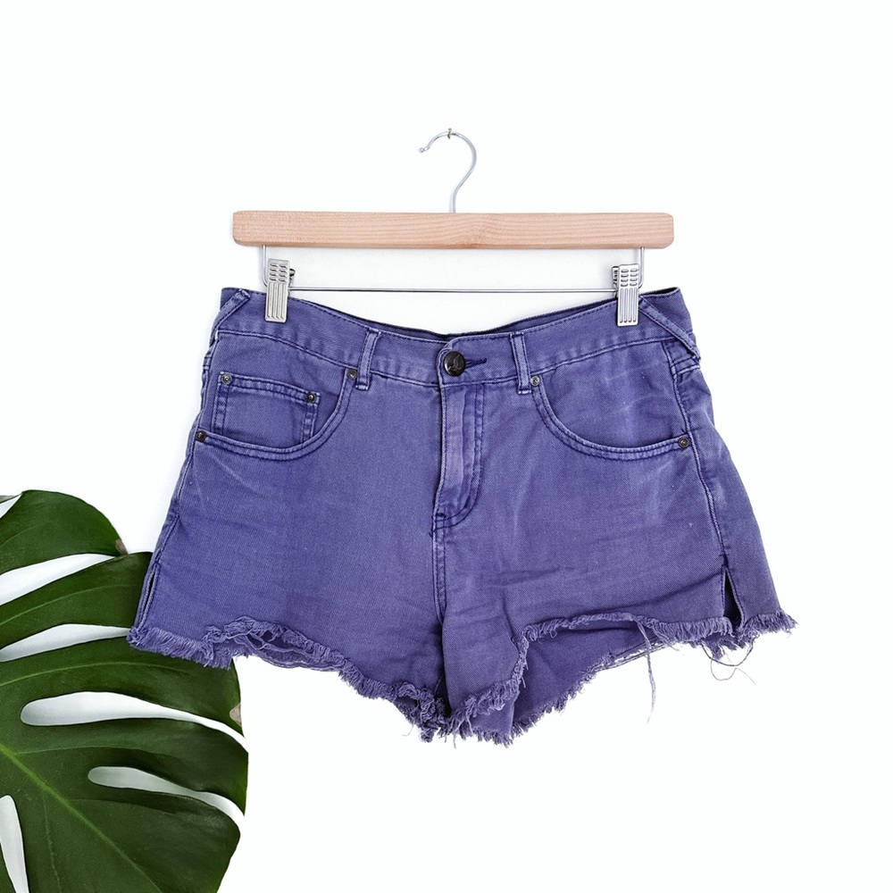 Free People Shark Bite Distressed Denim Shorts Violet Purple - Size 28